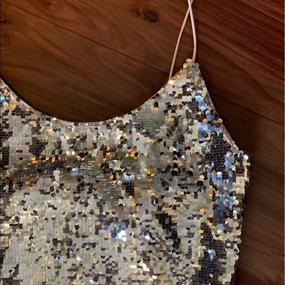Alice + Olivia Giselle Sequins Dress. - Picture 8 of 8